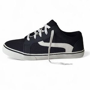 🆕️ Black & White Canvas Sneakers